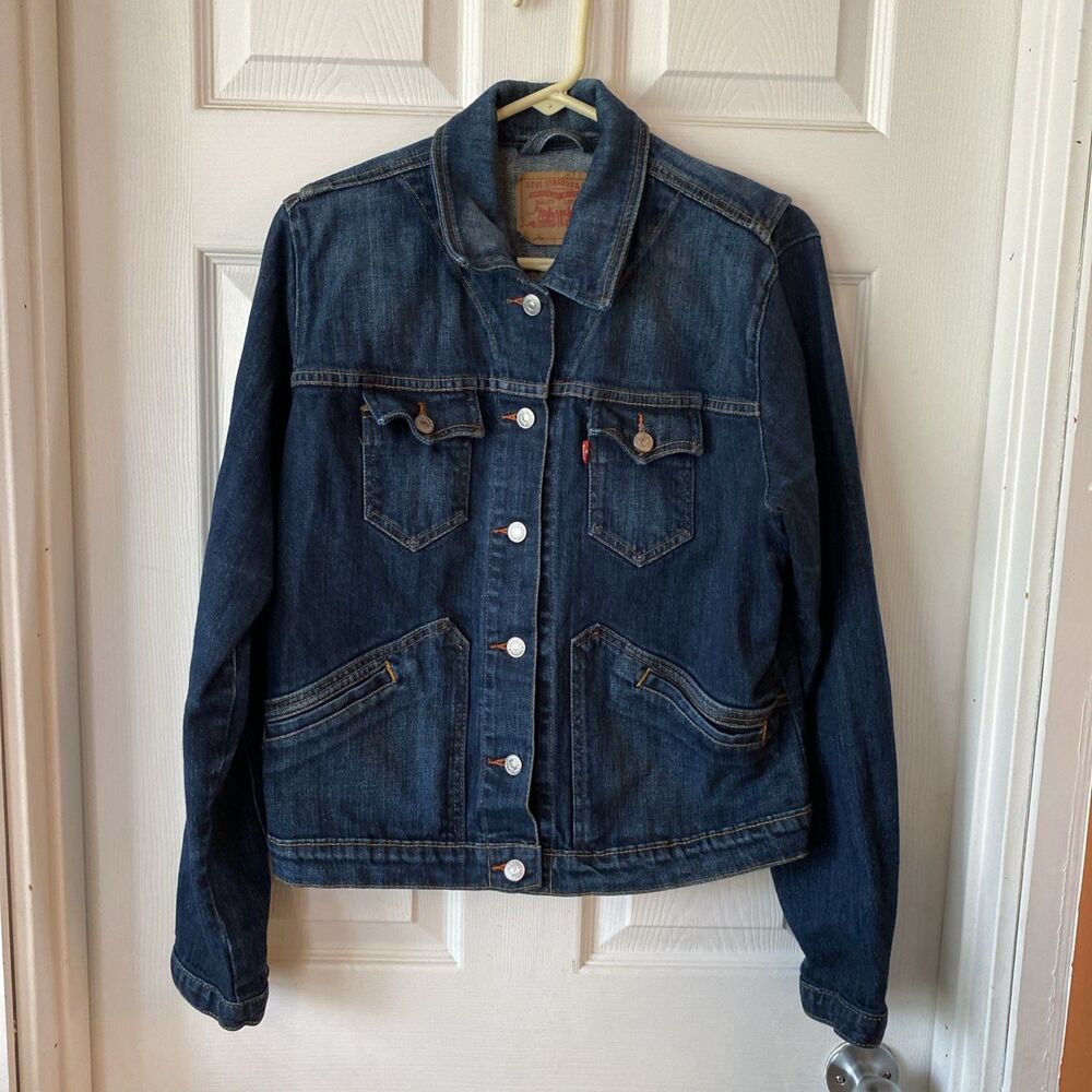 Levi’s Jean Jacket Size XL Junior Dark Wash Made In USA Vintage Button Up